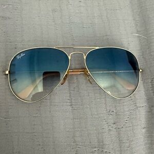 Ray-Ban Aviator Sunglasses with Gold Frame and Blue Lenses